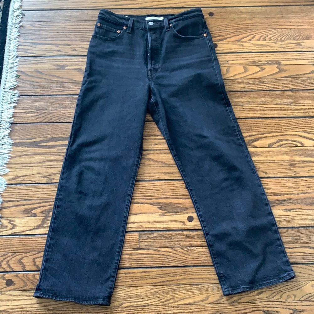 Levi’s Ribcage Ankle Straight